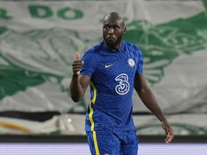 Radja Nainggolan ke Lukaku: Sudah Dibilang Jangan ke Chelsea