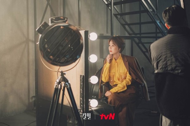 Potret Kim Sung Ryeong dalam drama Kill Heel