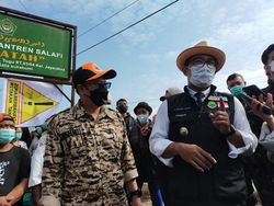 Ridwan Kamil Tetapkan Jabar Siaga Satu Bencana Sampai Akhir Maret Ridwan Kamil Tetapkan Jabar Siaga Satu Bencana Sampai Akhir Maret