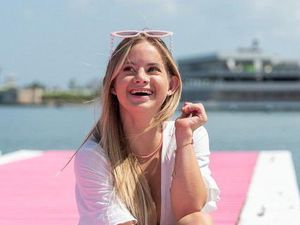 Victorias Secret Gaet Model Down Syndrome Pertama