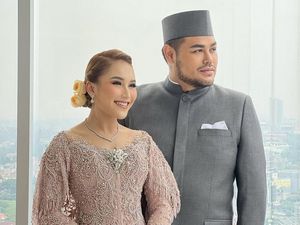 Sebelumnya Batal Nikah, Intip 8 Pesona Ayu Ting Ting di Pernikahan Adiknya Sebelumnya Batal Nikah, Intip 8 Pesona Ayu Ting Ting di Pernikahan Adiknya