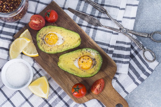Baked Egg Avocado/Foto: Freepik.com/Freepik Baked egg avocado