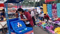 Geliat Pasar Tumpah saat PPKM Level 3 di Bandung