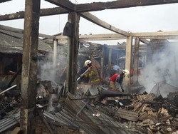 Kebakaran Pasar Gembong Tangerang Hanguskan 120 Kios Diduga Akibat Korsleting