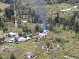 Tak Henti Teroris KKB Serang Warga-Aparat di Puncak Papua Tak Henti Teroris KKB Serang Warga-Aparat di Puncak Papua