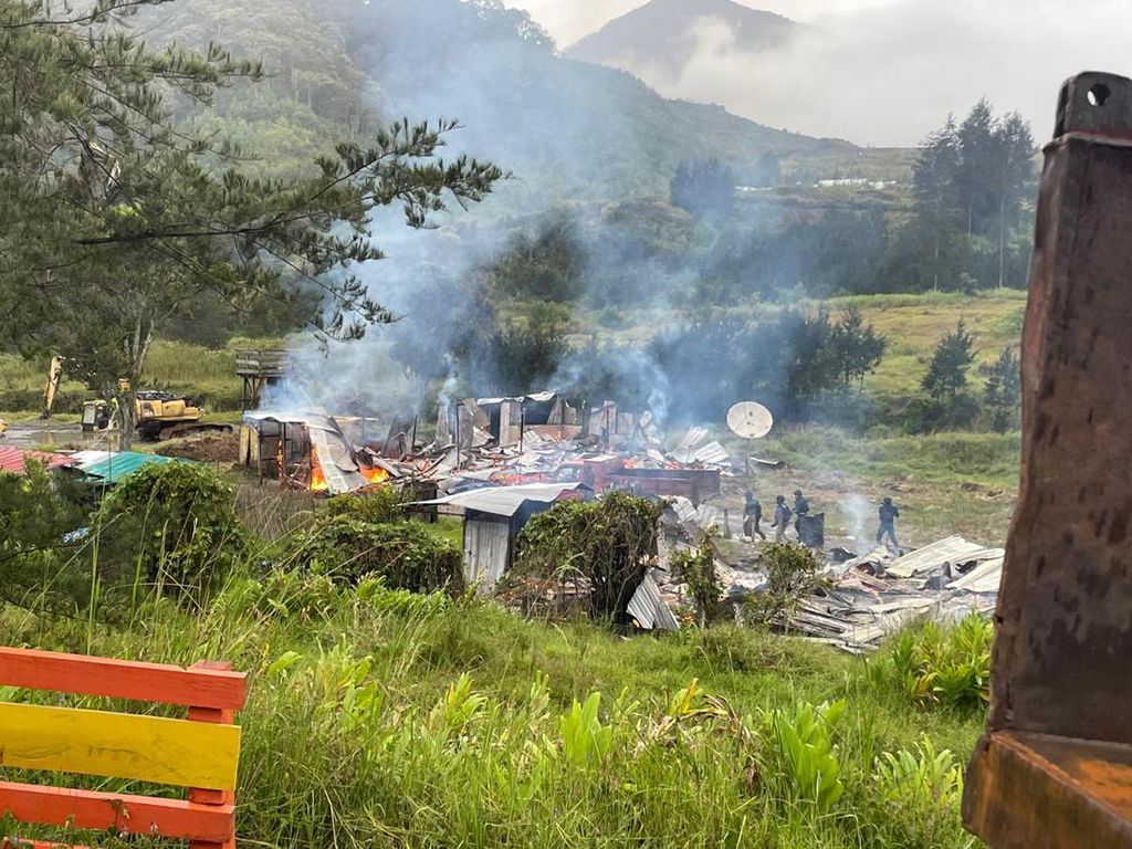Teroris KKB Papua Kembali Berulah di Ilaga, Serang Tembakan-Bakar Rumah Warga