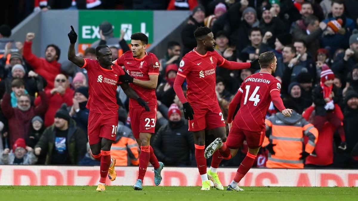 Liverpool melakukan perubahan taktik di babak kedua dan berbuah kemenangan atas Norwich. (Foto: Getty Images/Gareth Copley)