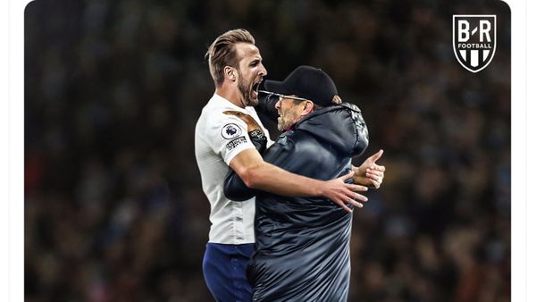 Liverpool Pepet Manchester City Hebohkan Linimasa