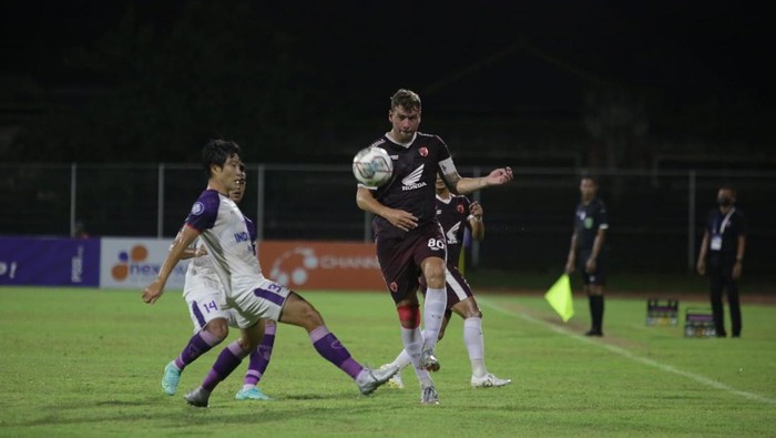 PSM Makassar kembali menelan kekalahan saat duel dengan Persita Tangerang