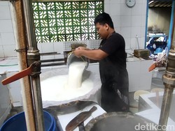 Perajin Tahu di Kulon Progo Tetap Produksi, Ini Alasannya