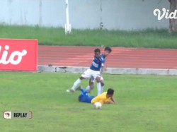 Wasit Hujani Bandung United Kartu Merah, Manajemen Kirim Protes ke PSSI