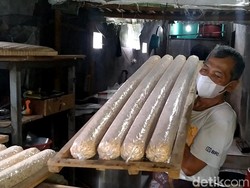 Perajin, Pedagang hingga Tukang Gorengan Kompak Mogok Gegara Kedelai