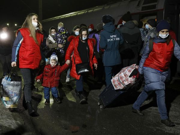 Dibayangi Perang Ukraina-Rusia, Warga Donetsk Ramai-ramai Ngungsi