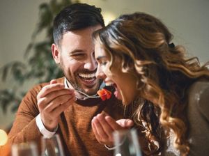 Dokter Ini Larang Beri Makanan kepada Orang yang Dicintai, Ini Alasannya