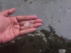 Surabaya Diguyur Hujan Es