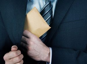 6 Profesi yang Paling Tidak Dipercaya Orang Menurut Survei, Politisi Nomor Satu 6 Profesi yang Paling Tidak Dipercaya Orang Menurut Survei, Politisi Nomor Satu