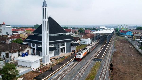Jalur KA Cibatu-Garut 19 Km Menanti Restu Menhub