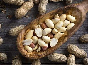 Cegah Reaksi Alergi Kacang, Penumpang Ini Borong Semua Kacang di Pesawat! Cegah Reaksi Alergi Kacang, Penumpang Ini Borong Semua Kacang di Pesawat!