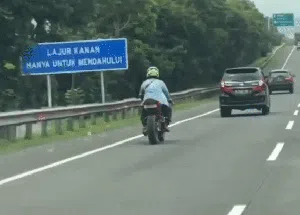 Viral! Pemotor Masuk Tol Purbaleunyi Gegara Ikuti Google Maps Viral! Pemotor Masuk Tol Purbaleunyi Gegara Ikuti Google Maps
