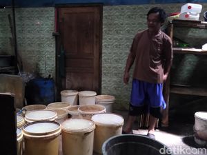 Perajin Tahu di Purbalingga Mogok Produksi 3 Hari! Perajin Tahu di Purbalingga Mogok Produksi 3 Hari!