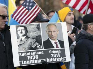 Serangan Rusia ke Ukraina Bisa Bikin Ekonomi Dunia Makin Gawat Serangan Rusia ke Ukraina Bisa Bikin Ekonomi Dunia Makin Gawat