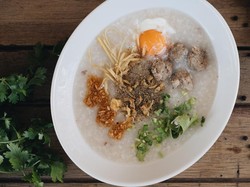 3 Resep Bubur Daging dengan Gurih Mantul Untuk Sarapan Akhir Pekan