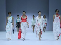 Merdeka Berekspresi Tanpa Memakai Produk KW