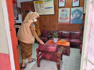 PTM di Makassar Diberhentikan Imbas Cuaca Ekstrem, Siswa Belajar Via Daring