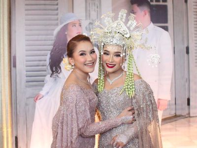 Foto: Gaya Adik Ayu Ting Ting Jadi Pengantin, Langkahi Kakak yang Batal Nikah