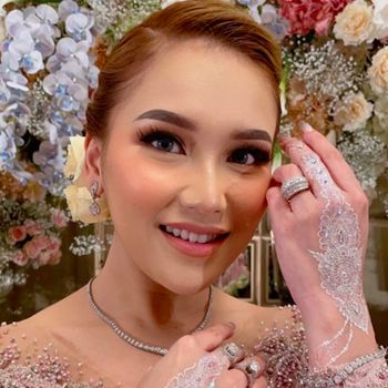 Syifa, adik Ayu Ting Ting menikah
