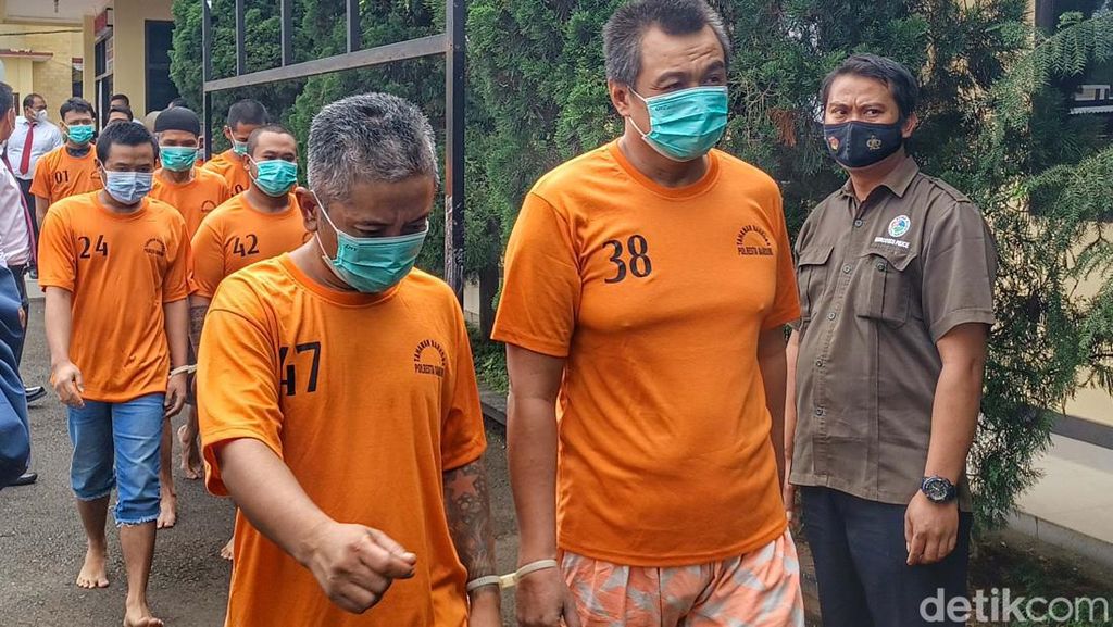 Deretan Wajah Tersangka Narkotika yang Ditangkap di Bandung