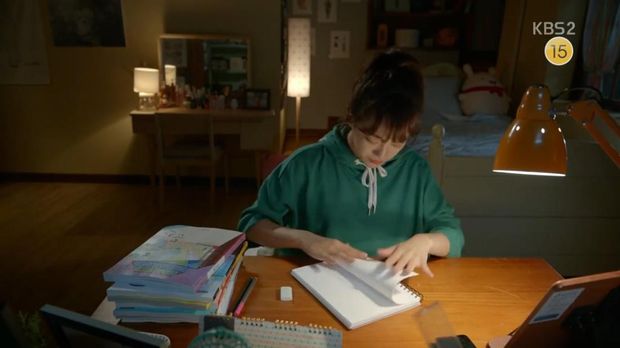 Ilustrasi anak perempuan yang tengah belajar