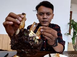Hmm... Lembut dan Lezatnya Iga Bakar Jumbo di Kota Bandung