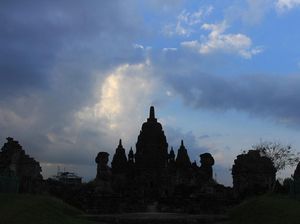 Hari Purbakala Nasional 14 Juni 2023: Sejarah dan Twibbon Hari Purbakala Nasional 14 Juni 2023: Sejarah dan Twibbon