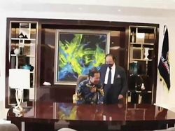 Kata Jokowi Mau Tahu Aja soal Ketemu Surya Paloh di Istana