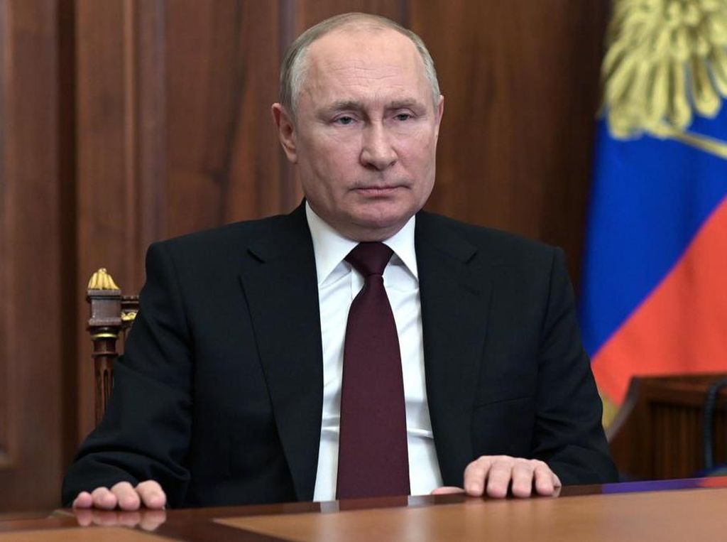 Putin Bertemu PM Pakistan Saat Konflik Rusia-Ukraina Memanas