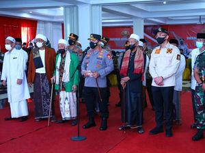 Kapolri Apresiasi Ulama Ikut Vaksinasi di Banten: Motivasi bagi Warga