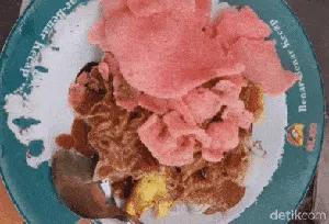 Sarapan Kupat Tahu Gempol, Kuliner Legendaris di Kota Bandung Sarapan Kupat Tahu Gempol, Kuliner Legendaris di Kota Bandung