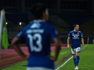 Link Live Streaming Persib vs PSM: Adu Digdaya Klub Tua