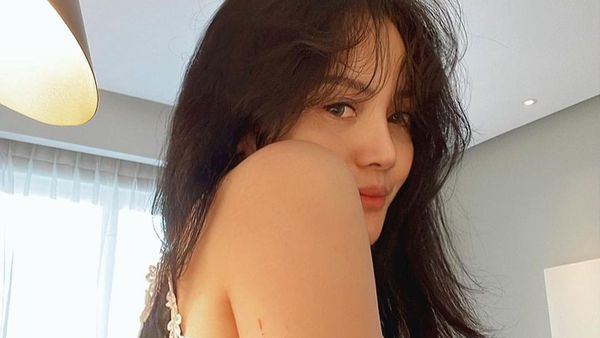 10 Penampilan Terbaru Mawar AFI yang Heboh karena Isu Mantan Suami Selingkuh