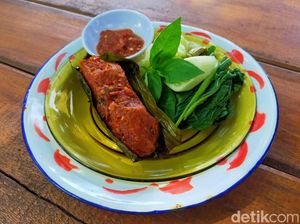 Pepes-Sambal Oling, Olahan Sidat yang Dipercaya Tingkatkan Vitalitas Pepes-Sambal Oling, Olahan Sidat yang Dipercaya Tingkatkan Vitalitas