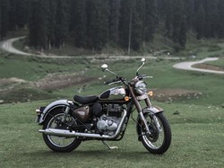 Moge Klasik Terjangkau Royal Enfield di Indonesia bukan Impor dari Thailand