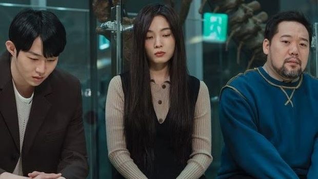 Drama Korea Ghost Doctor (2022) Drama Korea Ghost Doctor (2022)