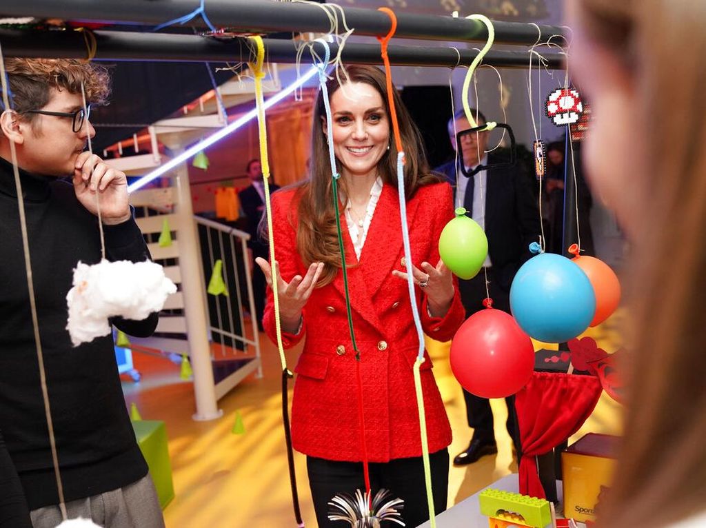 Gaya Kate Middleton Saat Kunjungi Museum Anak di Denmark