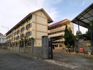 Shelter COVID UII Dibuka, Siap Tampung Pasien OTG dan Gejala Ringan Shelter COVID UII Dibuka, Siap Tampung Pasien OTG dan Gejala Ringan