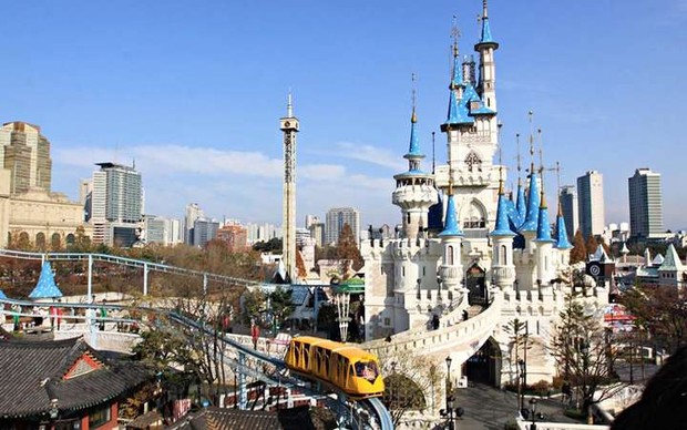 Lotte World