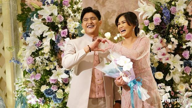 Prosesi lamaran Masayu Clara & Qausar Harta