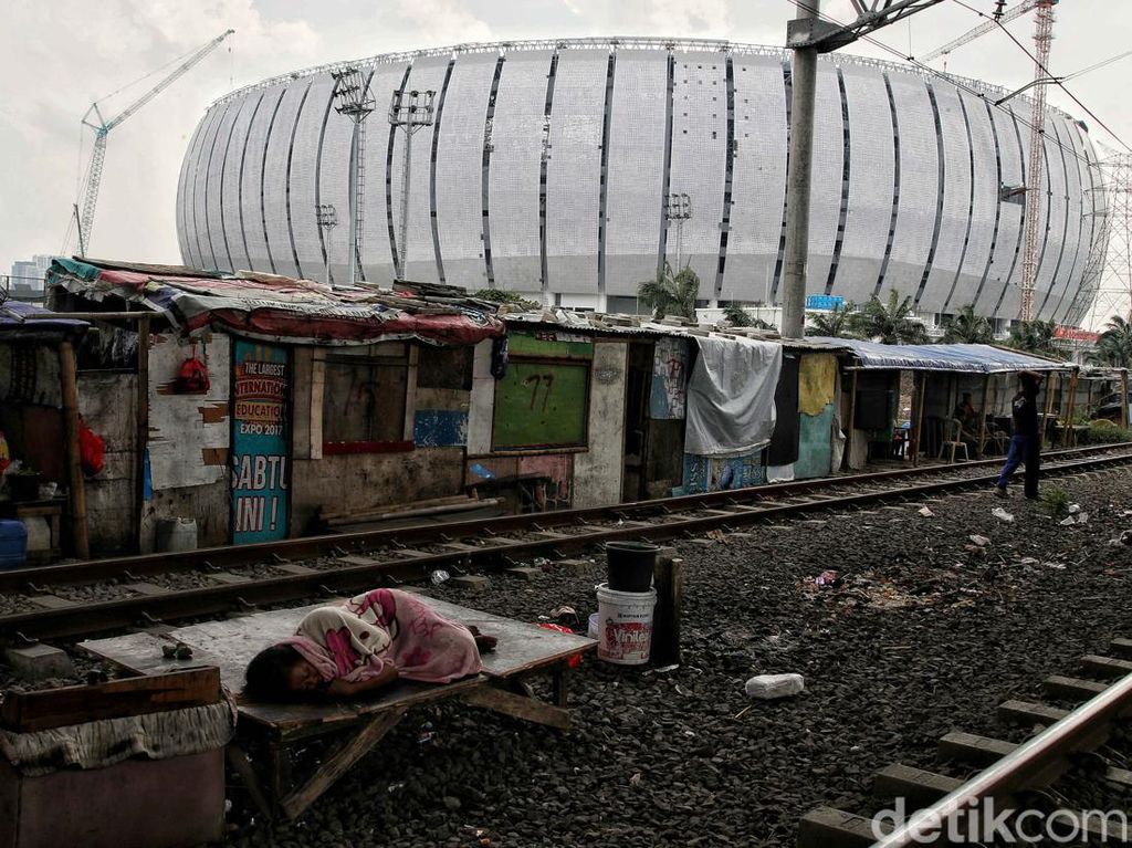 Sisi Lain di Balik Kemegahan Stadion Kebanggaan Jakarta