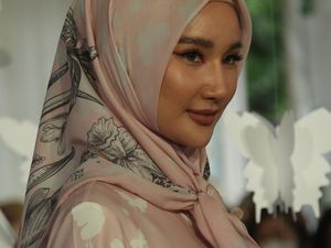 Ivan Gunawan Rilis Koleksi Baju Lebaran 2022 dan Pashmina Motif Instan