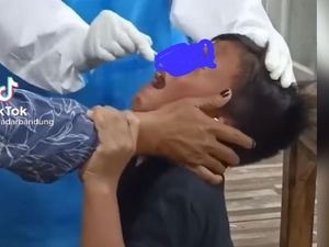 Viral Swab Anak Dianggap Brutal, Standar Ambil Sampel Tes COVID Gimana Sih?